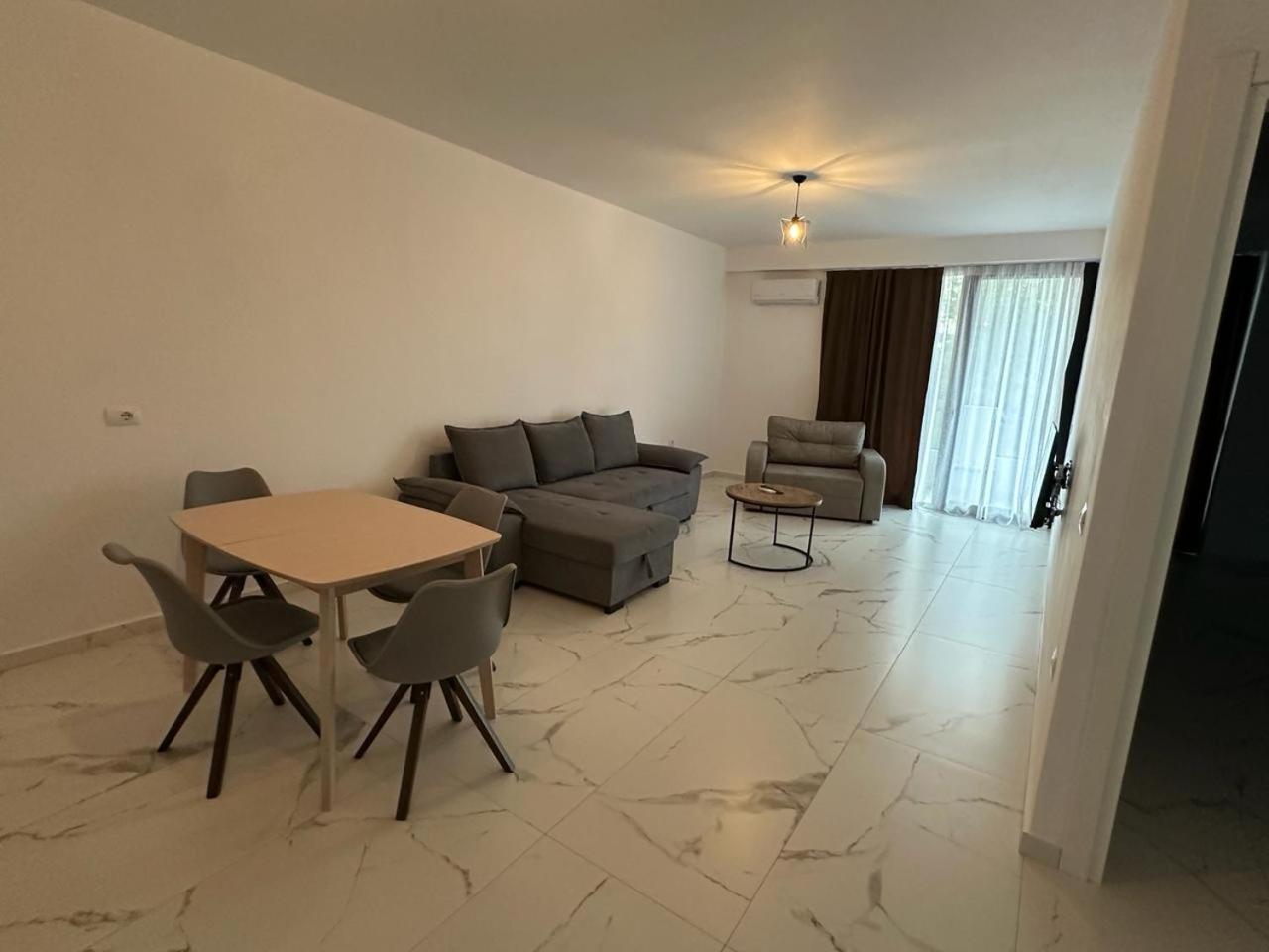 Sunrose Residences Sarandë 외부 사진