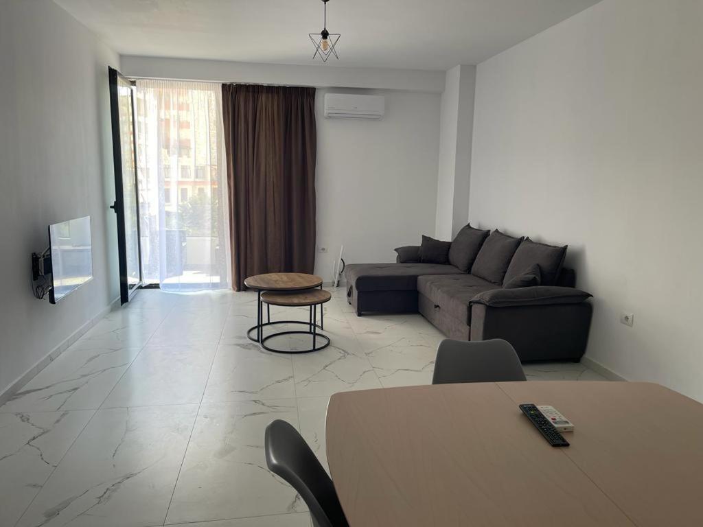 Sunrose Residences Sarandë 외부 사진