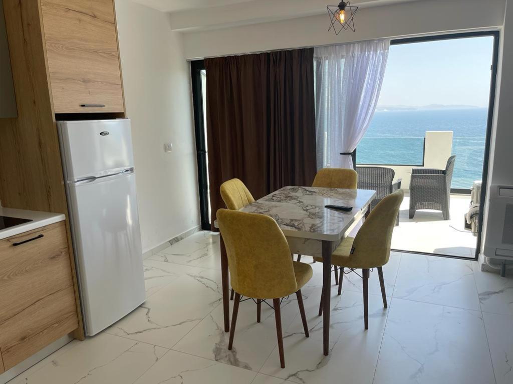 Sunrose Residences Sarandë 외부 사진