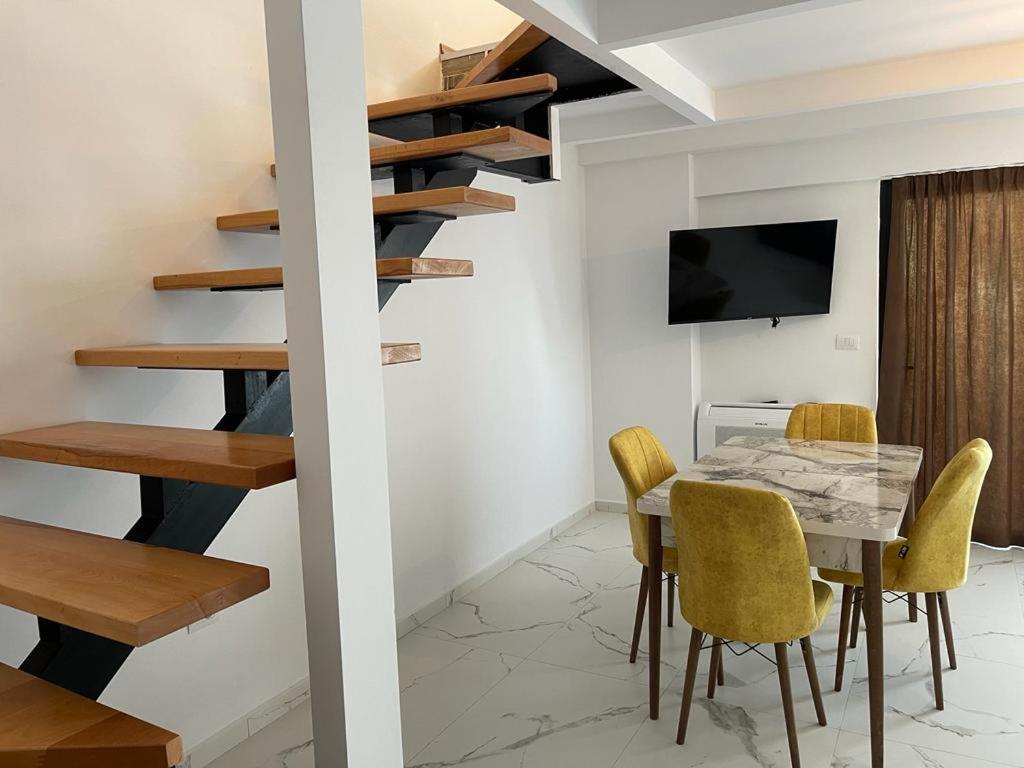 Sunrose Residences Sarandë 외부 사진